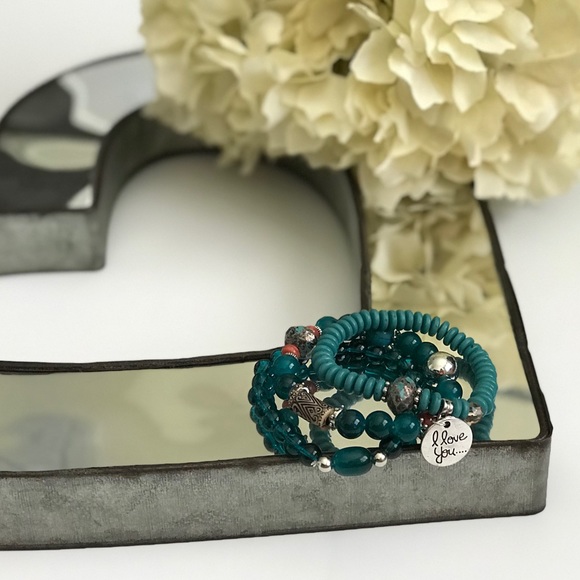 Beaded Friendship Bracelet, Aquamarine - Picture 2 of 4